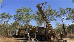 Kingsland Minerals hits 285m graphite intersection at Leliyn, NT
