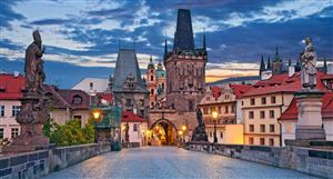 URW starts JV in 'one of the strongest and best-performing' shopping centres in Prague with quarter-stake sale