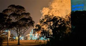 Viva's Geelong refinery fire won't force Albo to move Oz into stage three of fuel plan