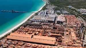 Alcoa to phase out 60-year-old Kwinana refinery, cutting 750 jobs